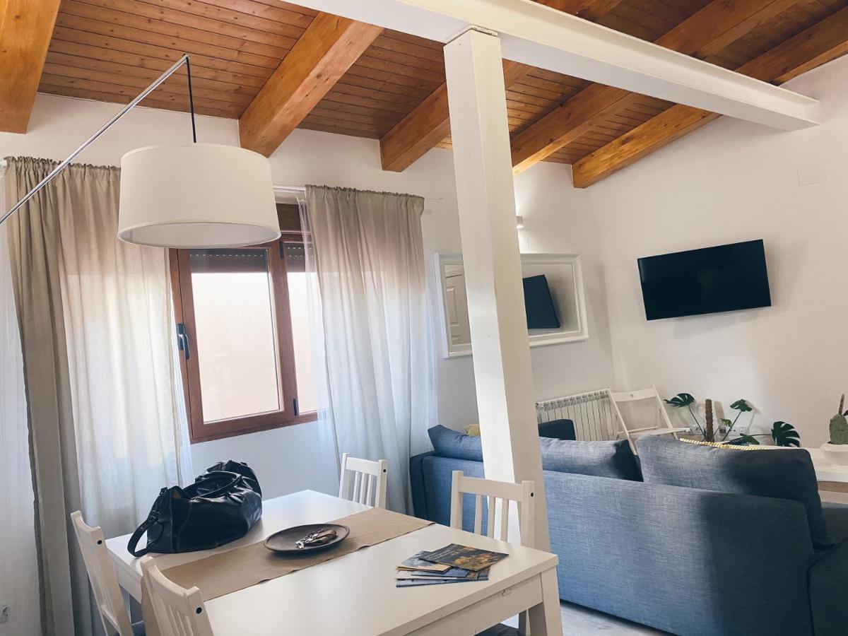 סלאמנקה Apartamentos Pozo Amarillo מראה חיצוני תמונה